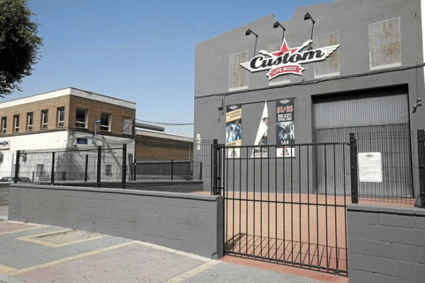 photo of Sala Costom 